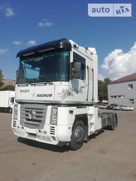 Тягач Renault Magnum 2005 в Рівному