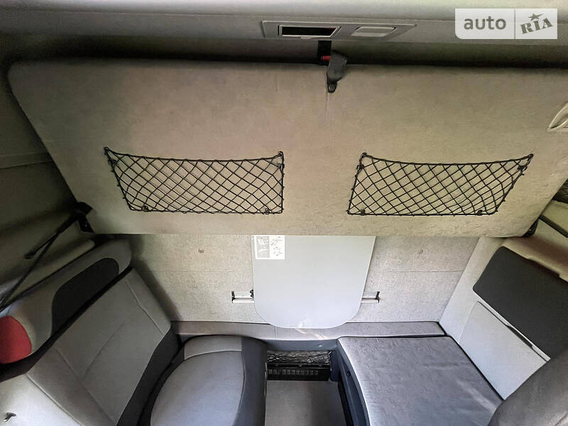 Тягач Renault Magnum 2011 в Мостиске