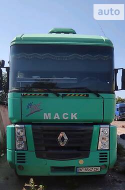 Тягач Renault Magnum 2003 в Миколаєві