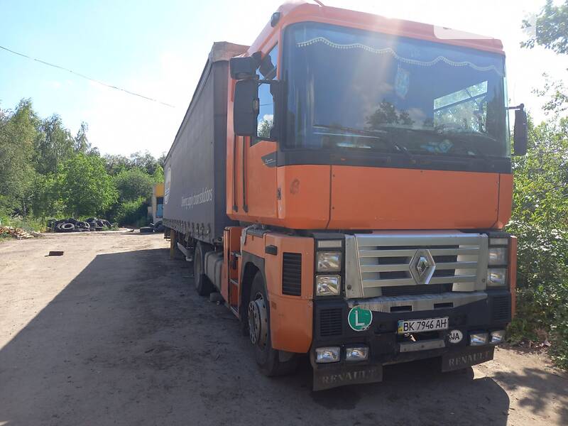 Renault Magnum