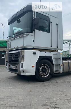 Тягач Renault Magnum 2009 в 