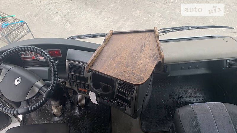 Тягач Renault Magnum 2009 в Николаеве