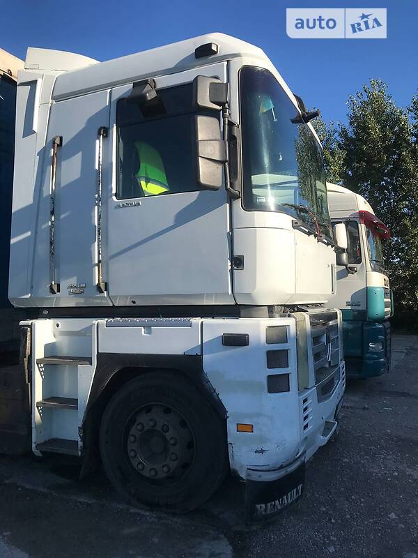 Тягач Renault Magnum 2008 в Каменском