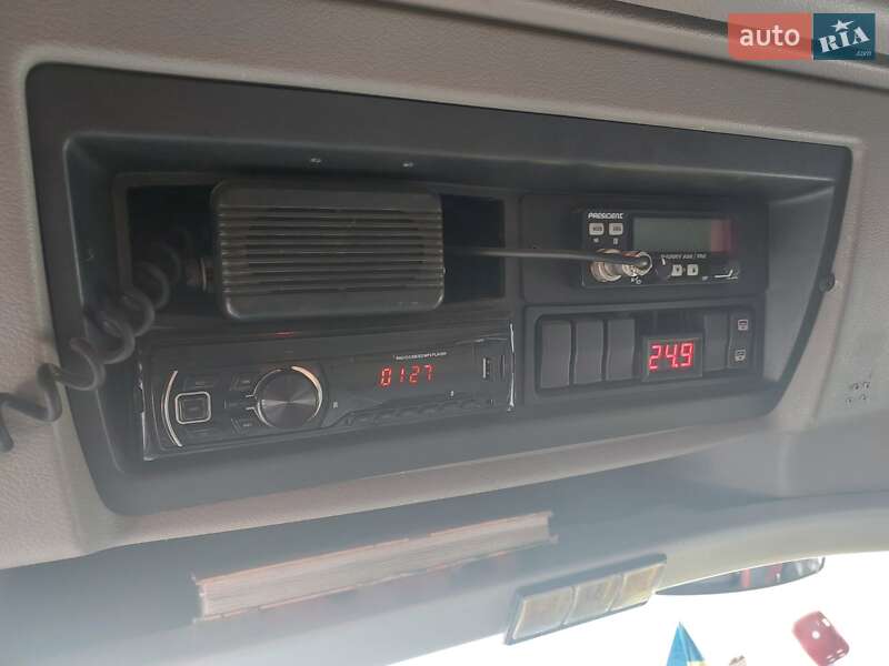 Тягач Renault Magnum 2010 в Полтаві
