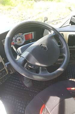 Тягач Renault Magnum 2006 в 