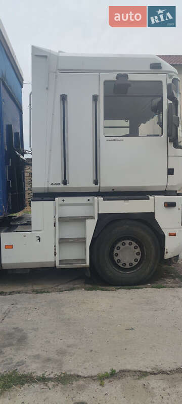 Тягач Renault Magnum 2005 в Николаеве