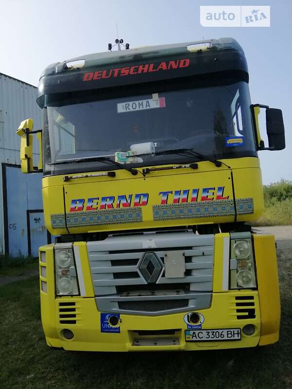 Тягач Renault Magnum 2005 в Рожище