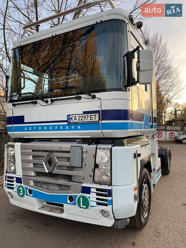 Тягач Renault Magnum 2006 в Києві