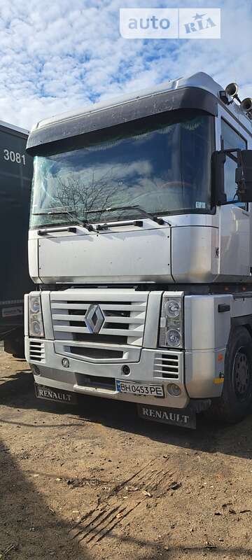 Контейнеровоз Renault Magnum 2005 в Одессе