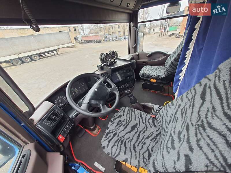 Контейнеровоз Renault Magnum 1998 в Миколаєві