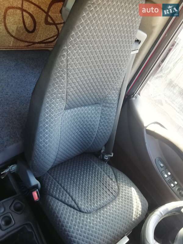 Тягач Renault Magnum 2003 в Чернигове