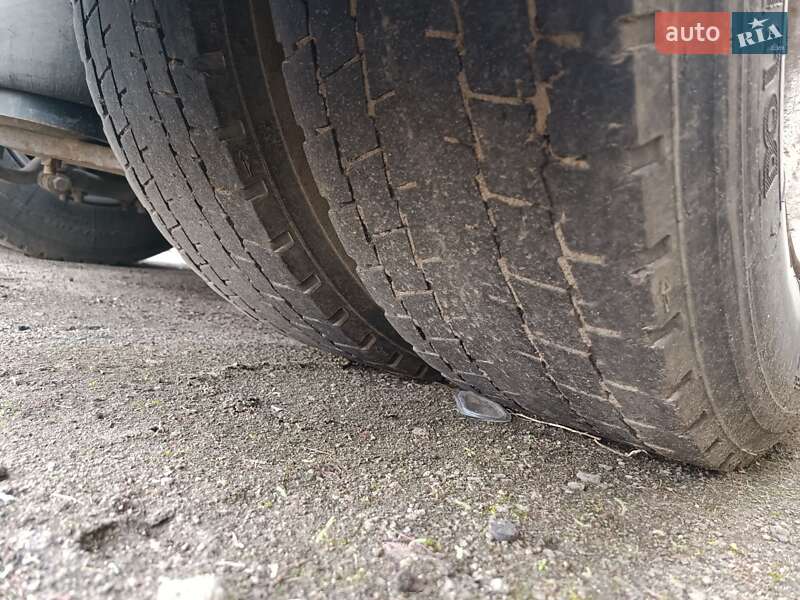 Тягач Renault Magnum 2007 в Ровно