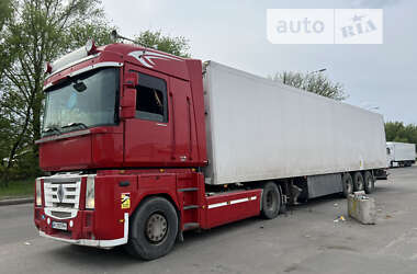 Тягач Renault Magnum 2009 в Києві