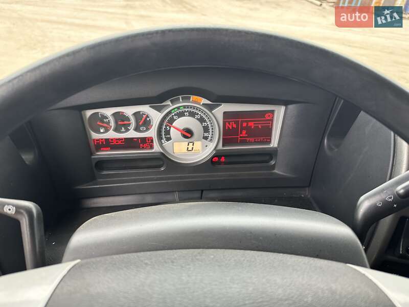 Зерновоз Renault Magnum 2009 в Сумах