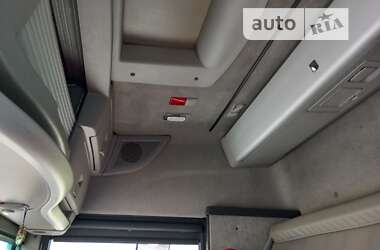 Тягач Renault Magnum 2012 в 