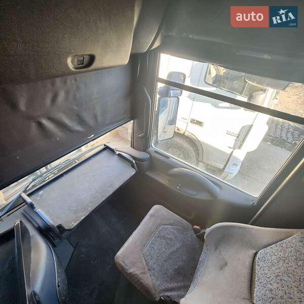 Тягач Renault Magnum 2005 в Броварах