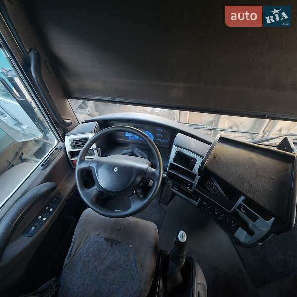 Тягач Renault Magnum 2005 в Броварах