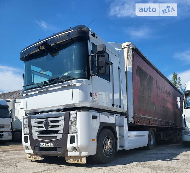 Грузопассажирский фургон Renault Magnum 2009 в 