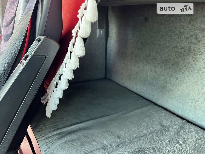 Тягач Renault Magnum 2009 в Овручі