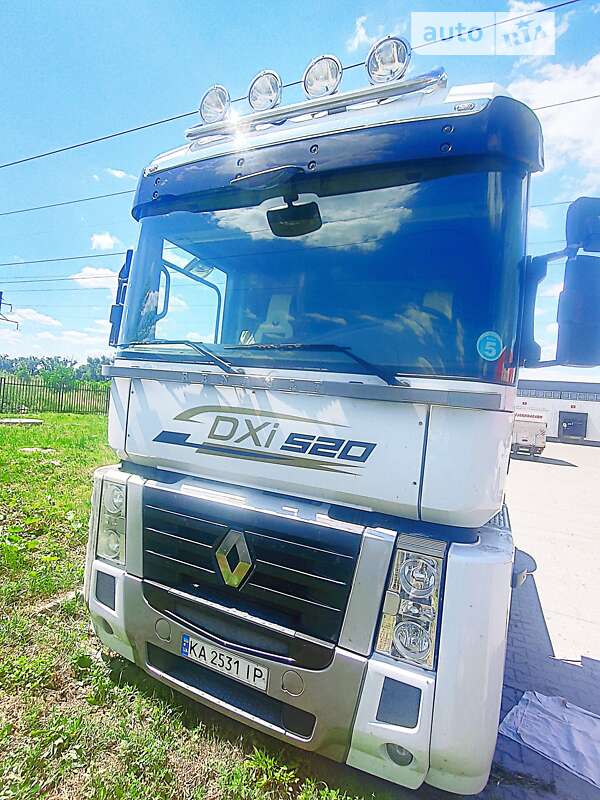 Тентований Renault Magnum 2013 в Києві