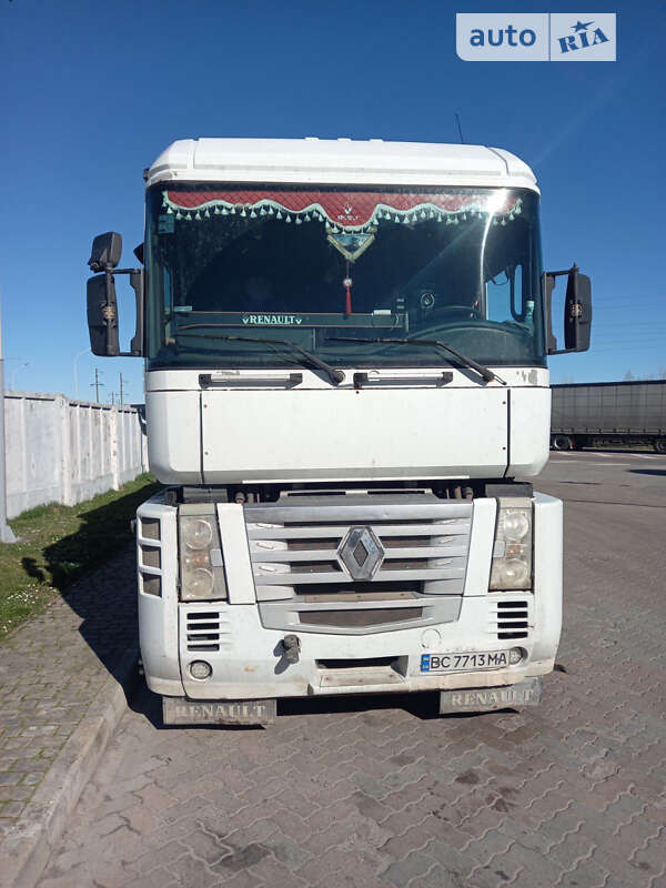Renault Magnum 2006