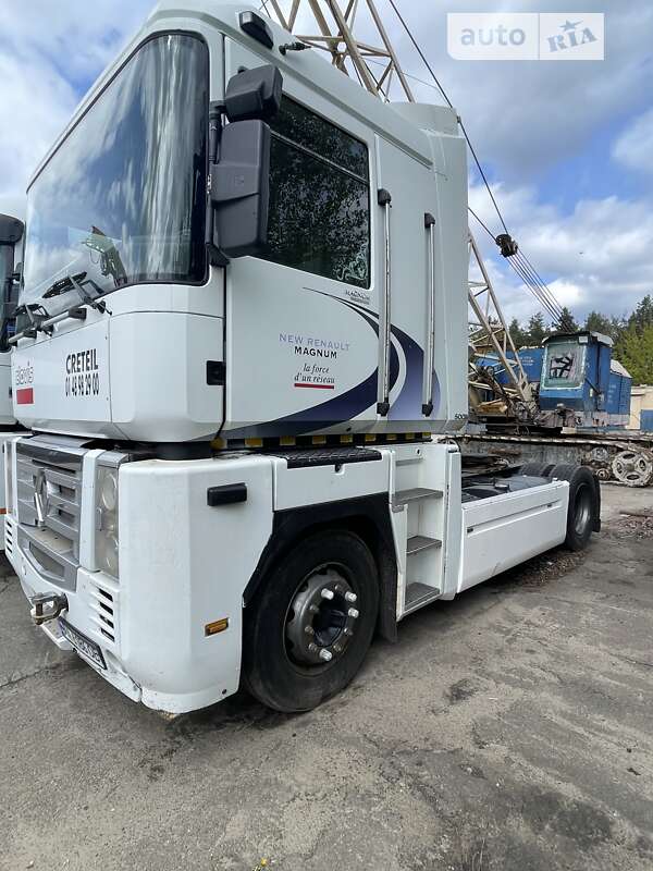 Тягач Renault Magnum 2007 в Києві