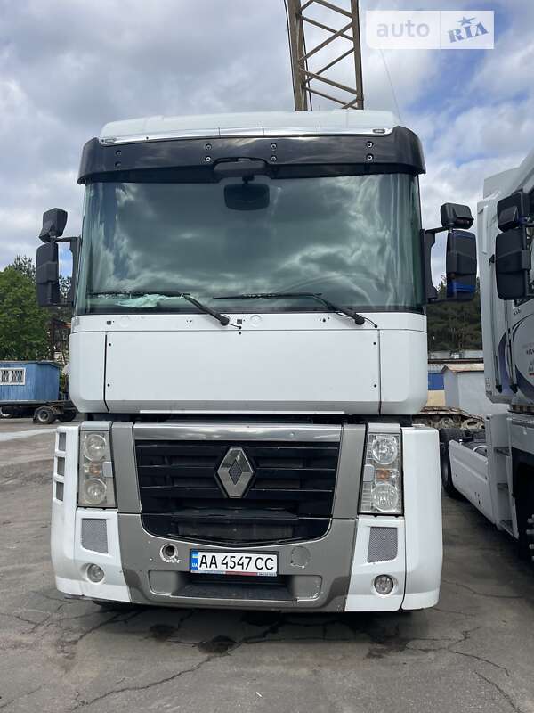 Renault Magnum 2010