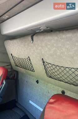 Тягач Renault Magnum 2012 в 