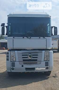 Тягач Renault Magnum 2006 в Дніпрі