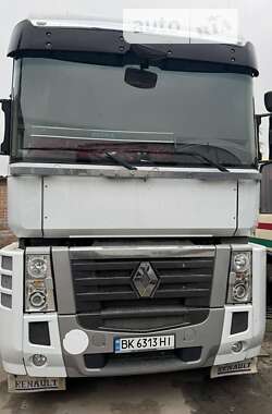 Тягач Renault Magnum 2012 в Рівному