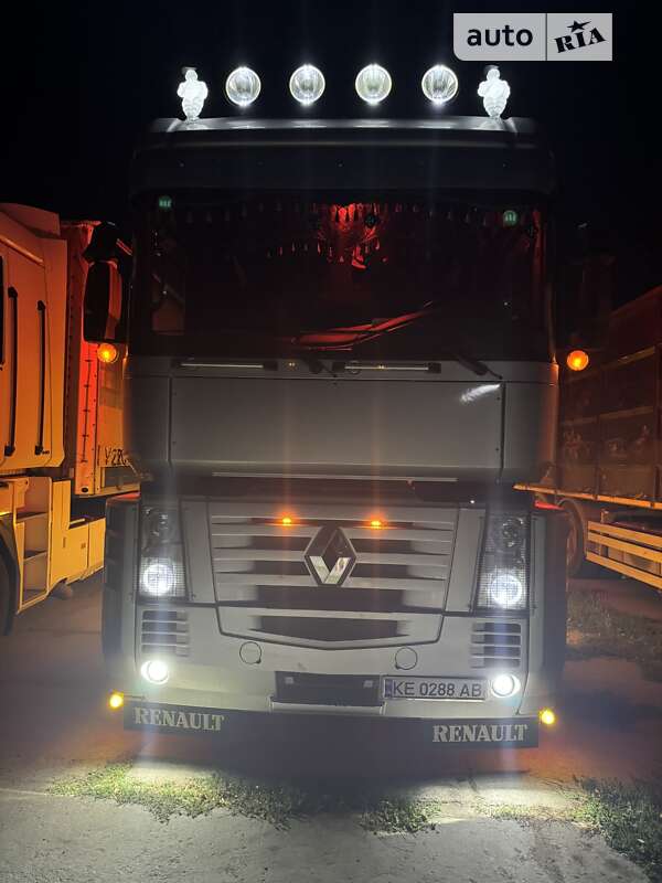 Тягач Renault Magnum 2005 в Павлограде фото Тягач Renault Magnum 2005 в Павлограде