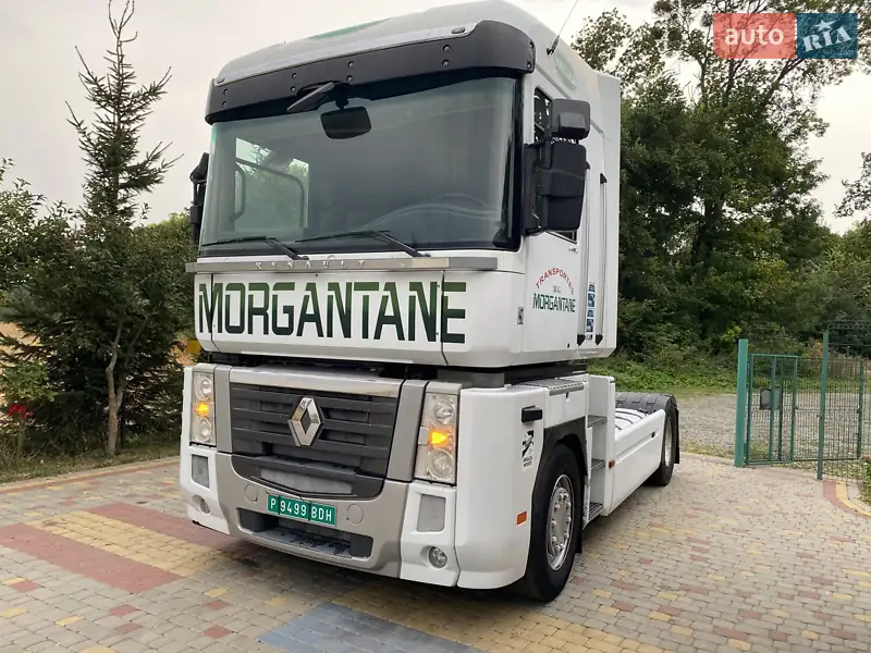 Тягач Renault Magnum 2011 в 