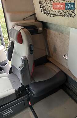 Тягач Renault Magnum 2011 в 