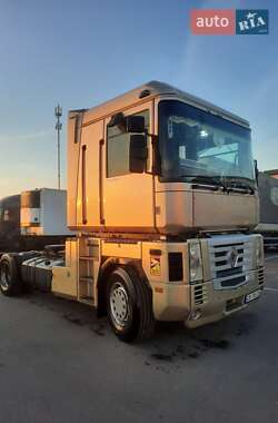 Тягач Renault Magnum 2001 в 