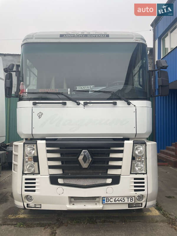 Renault Magnum 2004