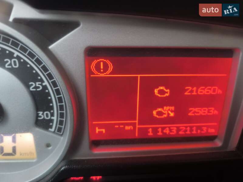 Тягач Renault Magnum 2009 в Луцке