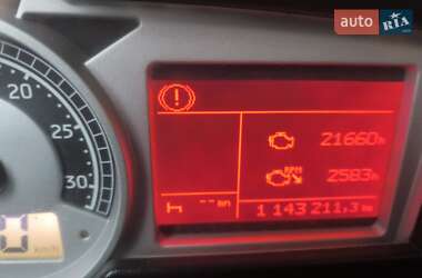 Тягач Renault Magnum 2009 в 