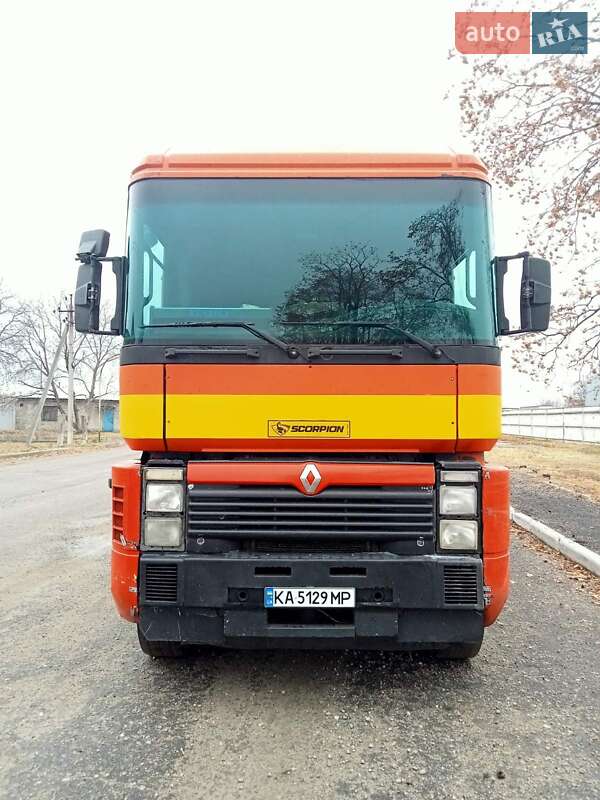 Тентованый Renault Magnum 2000 в 