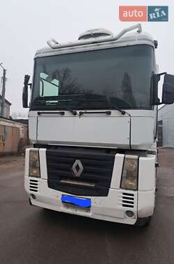 Тягач Renault Magnum 2004 в Києві