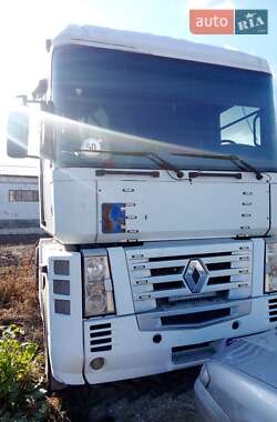 Тягач Renault Magnum 2002 в 