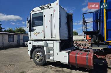 Тягач Renault Magnum 1998 в 
