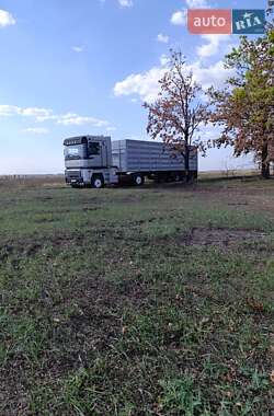 Зерновоз Renault Magnum 2000 в Новой Одессе