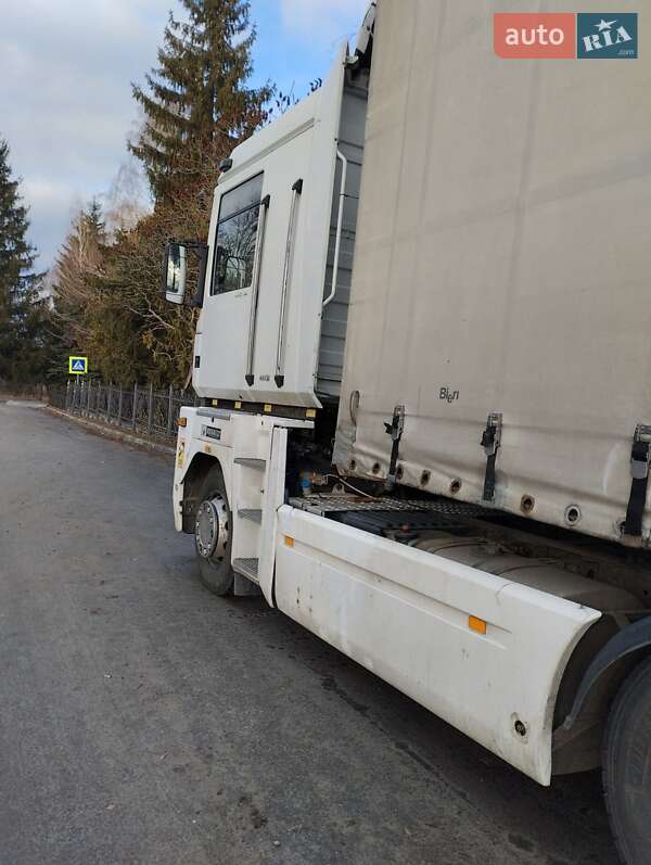 Тягач Renault Magnum 2007 в Харькове