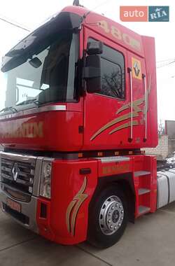 Тягач Renault Magnum 2012 в 