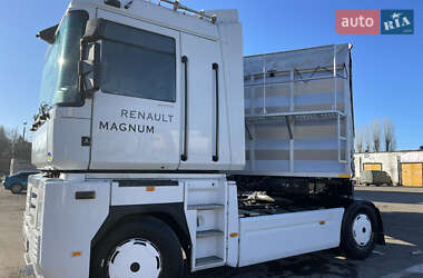 Тягач Renault Magnum 2009 в 