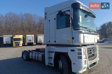 Тягач Renault Magnum 2012 в 