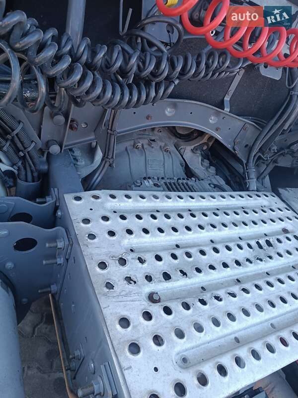 Тягач Renault Magnum 2009 в Львове фото 8 Тягач Renault Magnum 2009 в Львове