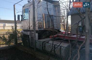 Тягач Renault Magnum 2002 в 