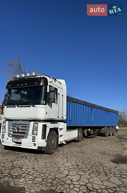 Тягач Renault Magnum 2005 в 
