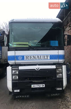 Тягач Renault Magnum 2000 в 